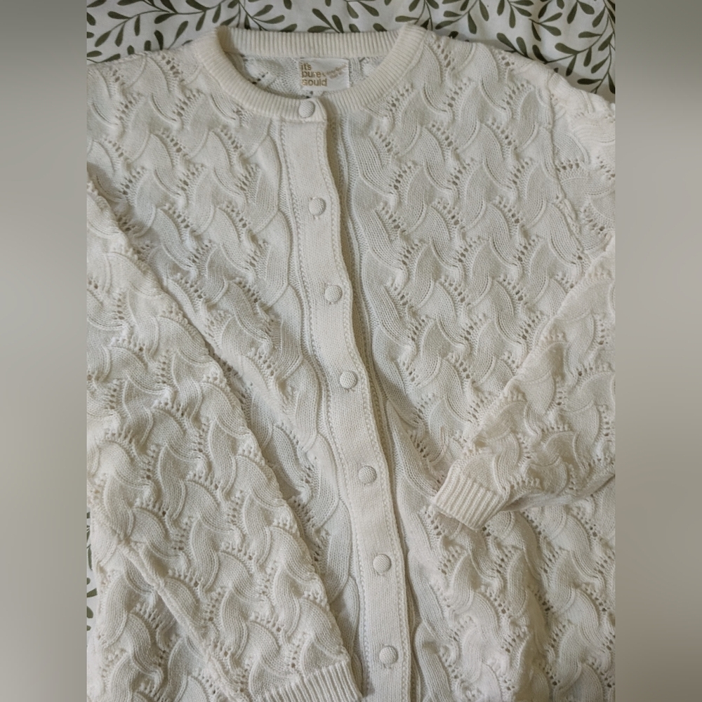 Elegant Cream Cable Knit Sweater